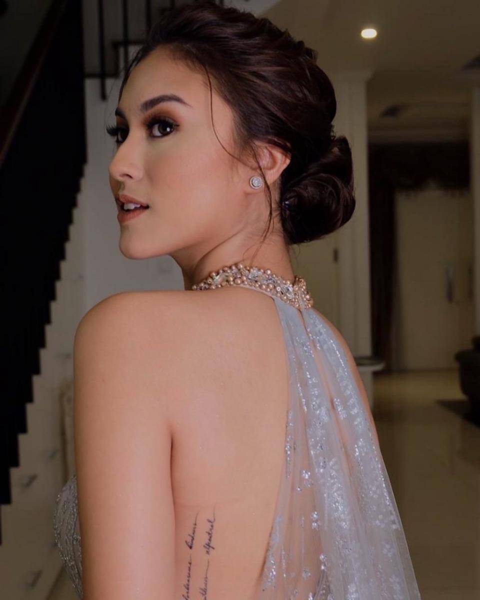 Instagram.com/marcelladaryanani