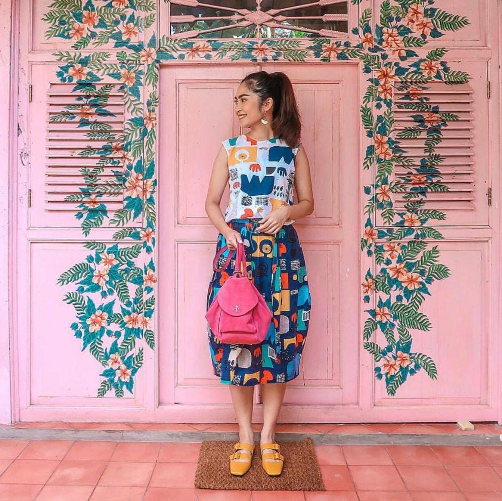 instagram.com/peonyandherself