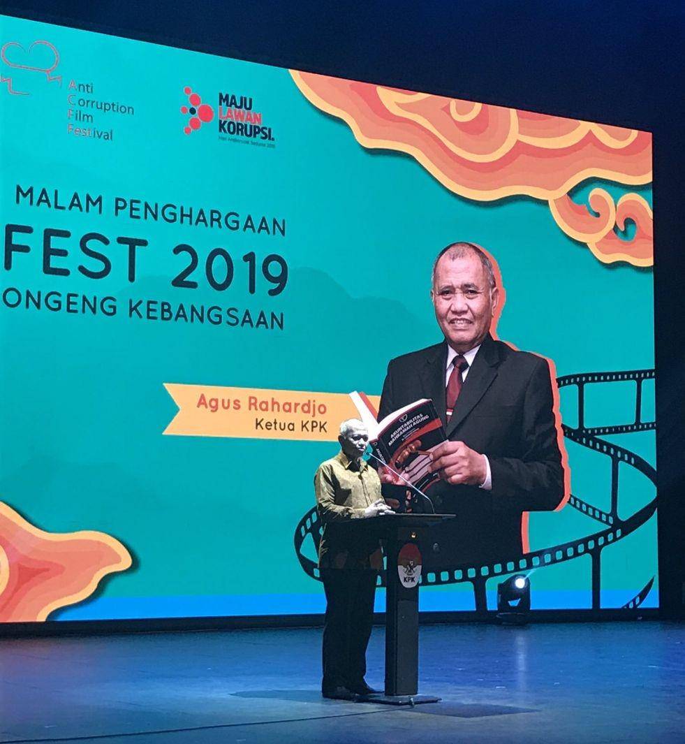(Ketua KPK Agus Rahardjo) www.twitter.com/@KPK_RI