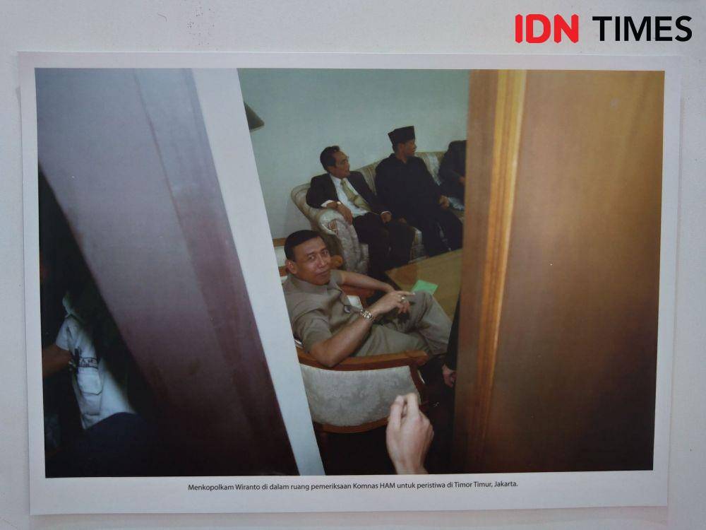 Pameran foto Komnas HAM (IDN Times/Lia Hutasotit)