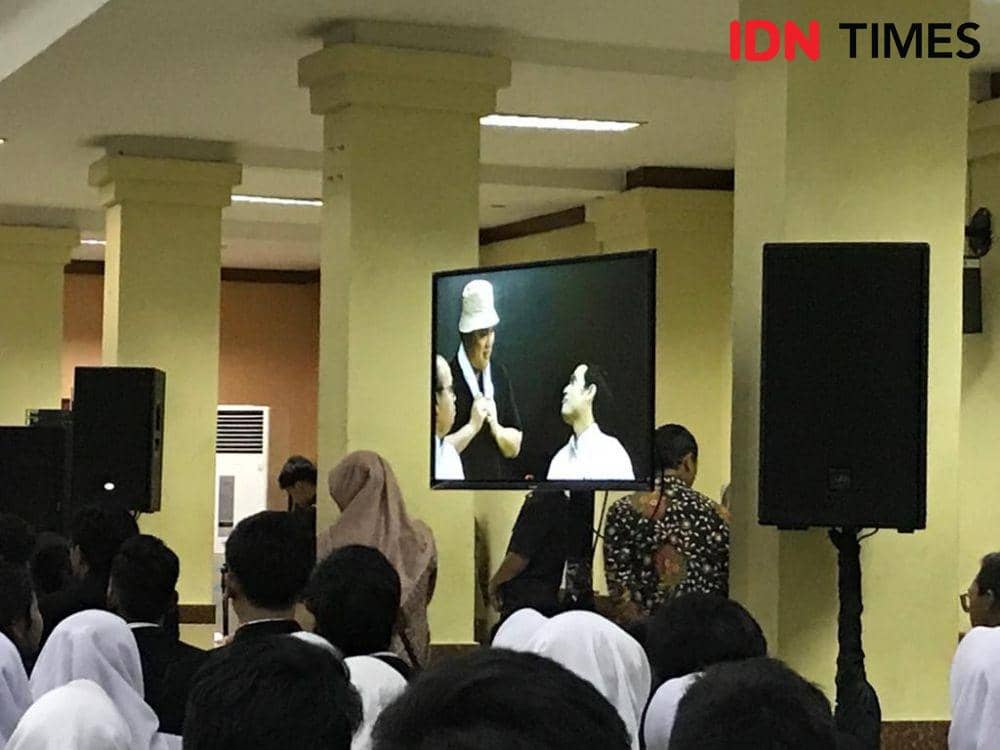 Acara pentas seni Prestasi Tanpa Korupsi di SMKN 57, Jakarta Selatan, Senin 9 Desember 2019 (IDN Times/Teatrika Handiko Putri)