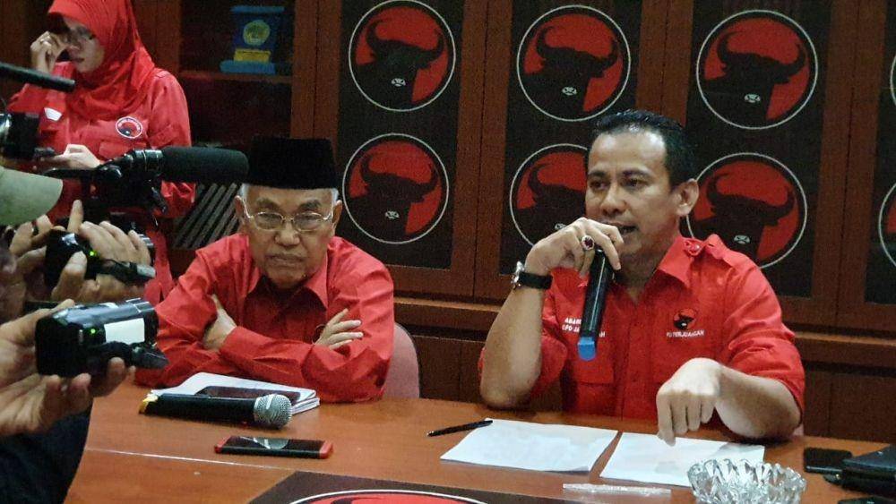 Ketua Pendaftaran DPD PDIP Jateng, Abang Baginda Hasibuan. Dok. DPD PDIP Jateng