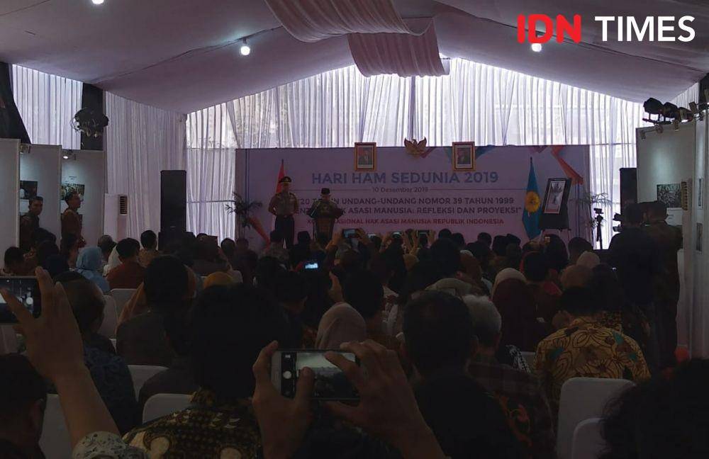 Wakil Presiden RI Ma'aruf Amin tiba di Launching Survei “Refleksi 20 Tahun Undang-Undang No. 39 Tahun 1999 Tentang Hak Asasi Manusia” di Kantor Komnas HAM. (IDN Times/Lia Hutasoit)