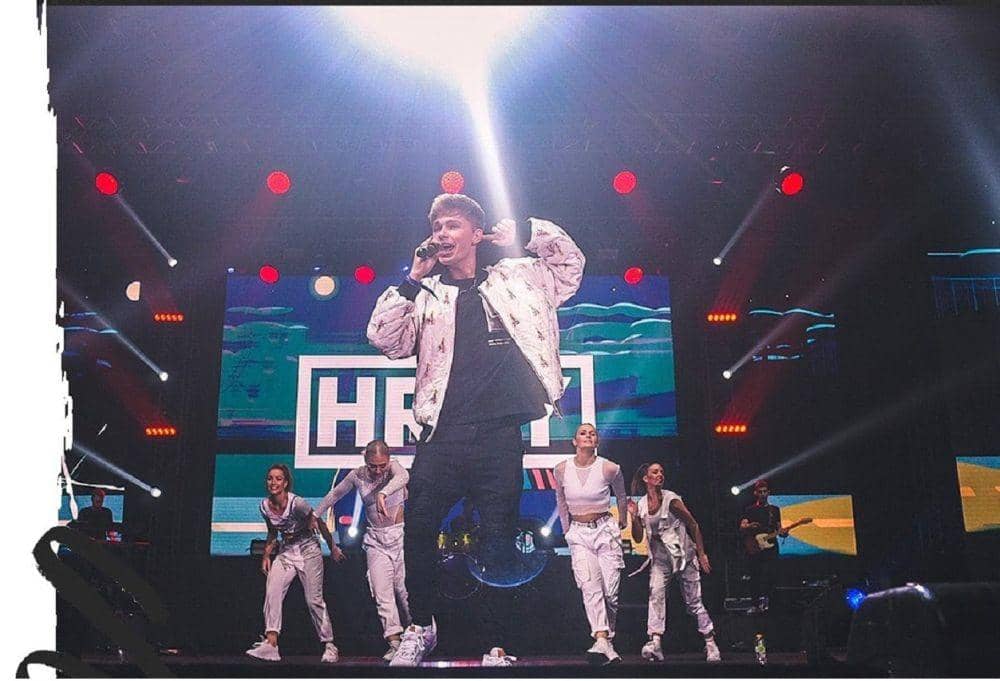 instagram.com/YouTubeFanFest