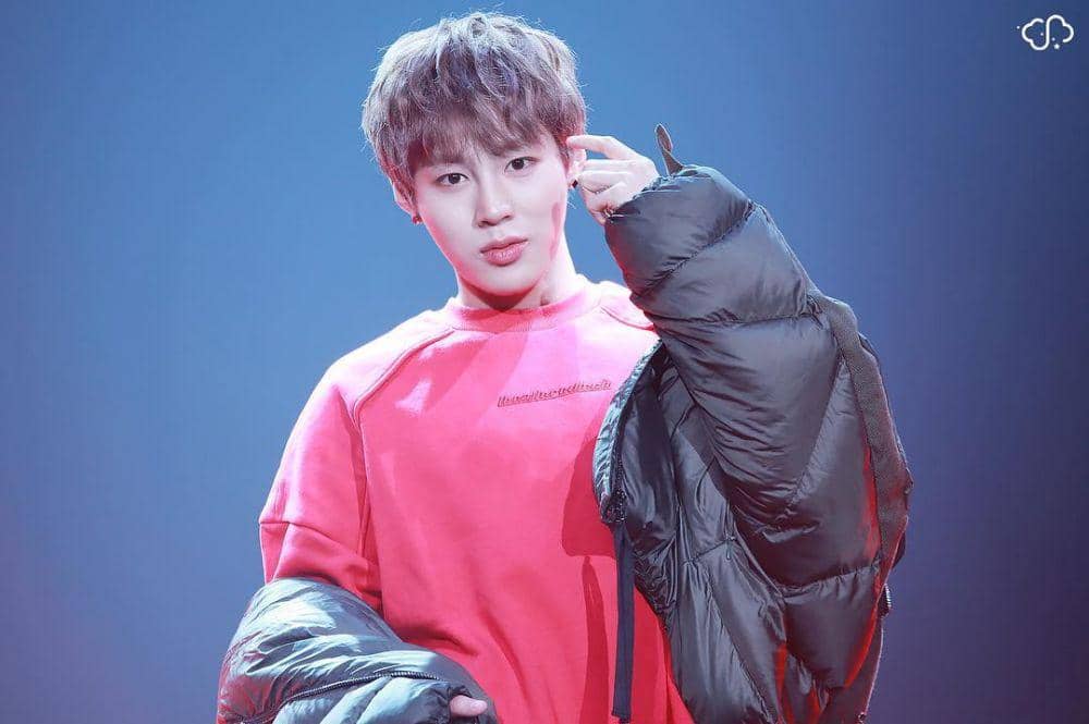 instagram.com/official.hasungwoon