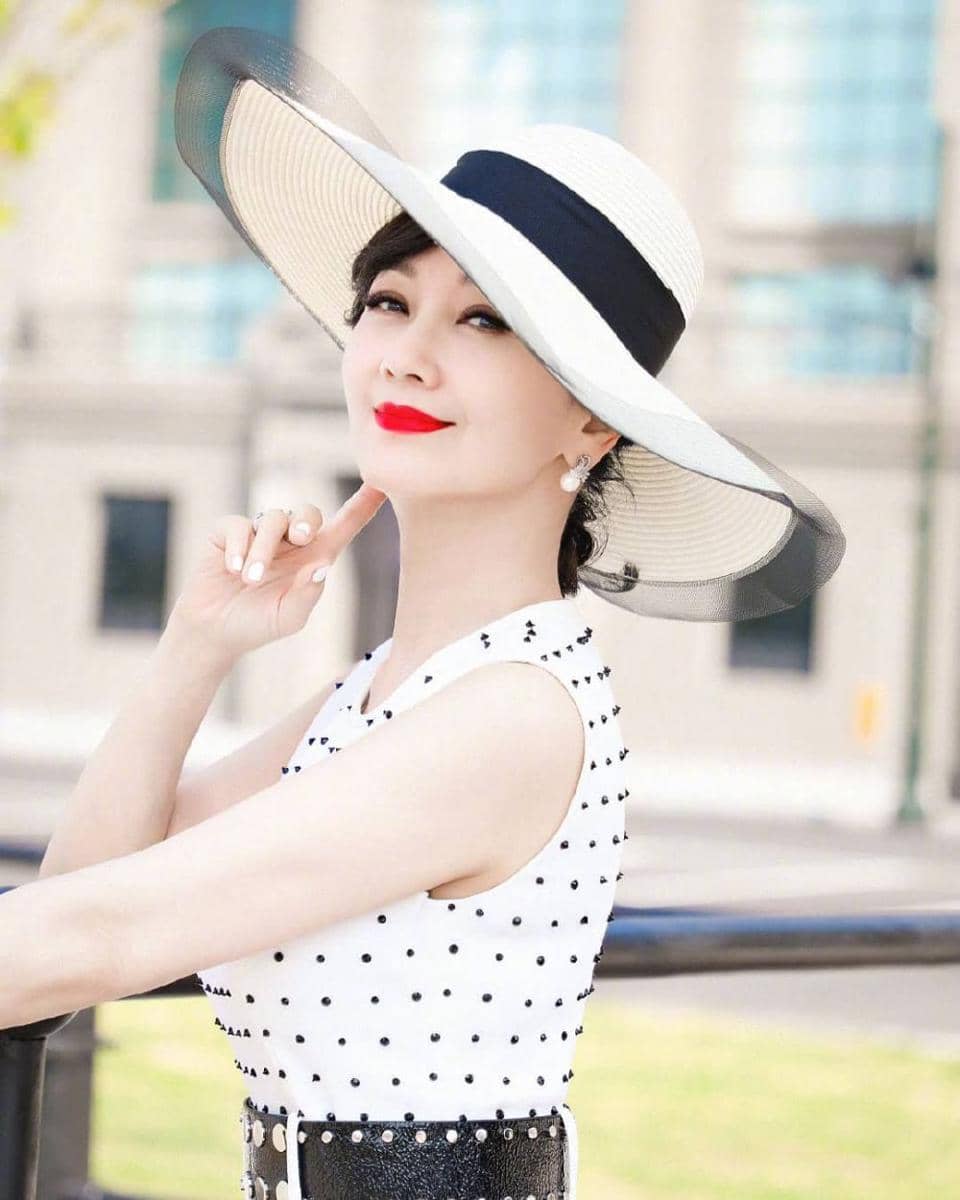 instagram.com/Angie Chiu VNFC