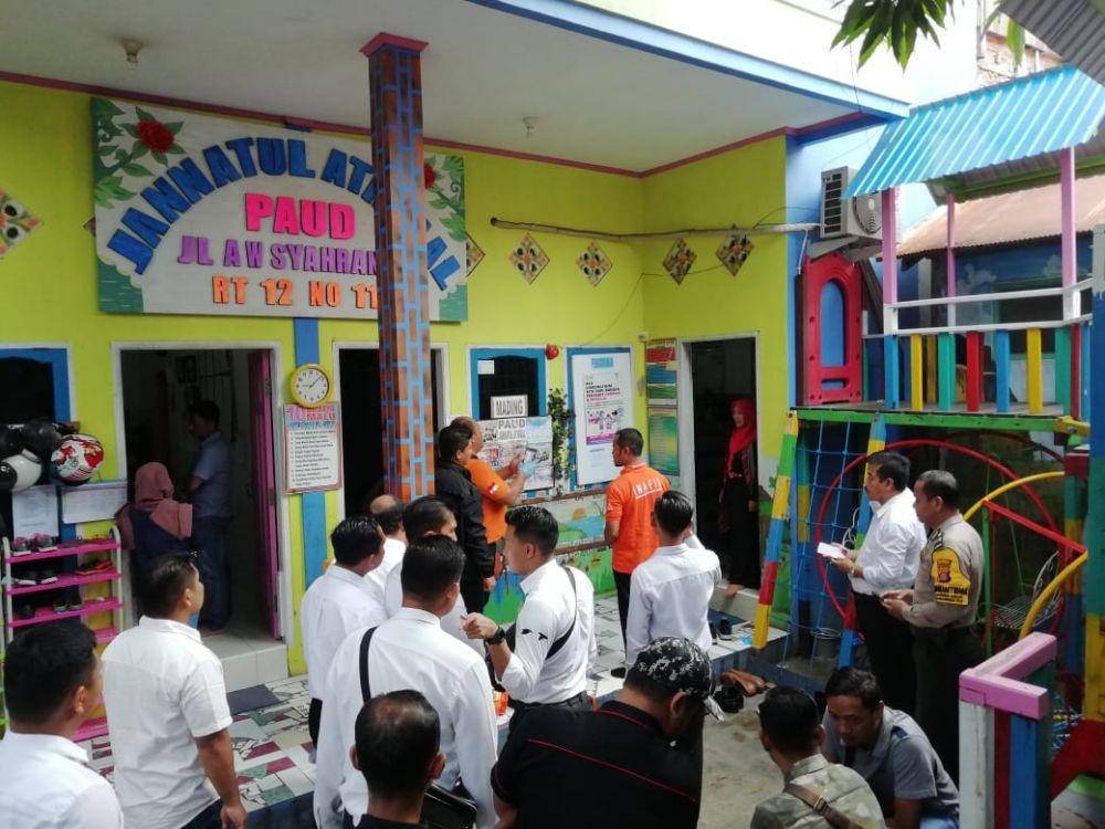 Polisi saat melakukan pra rekonstruksi sesaat sebelum Yusuf menghilang (Dok. IDN Times/Istimewa)