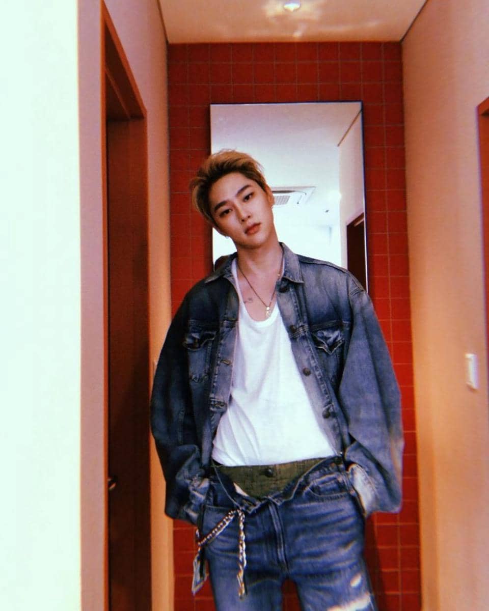 instagram.com/komurola