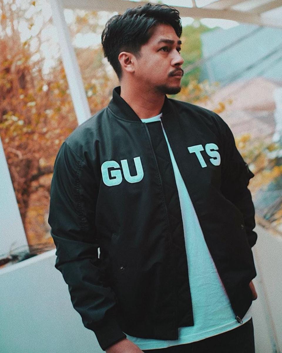 instagram.com/devamahenra