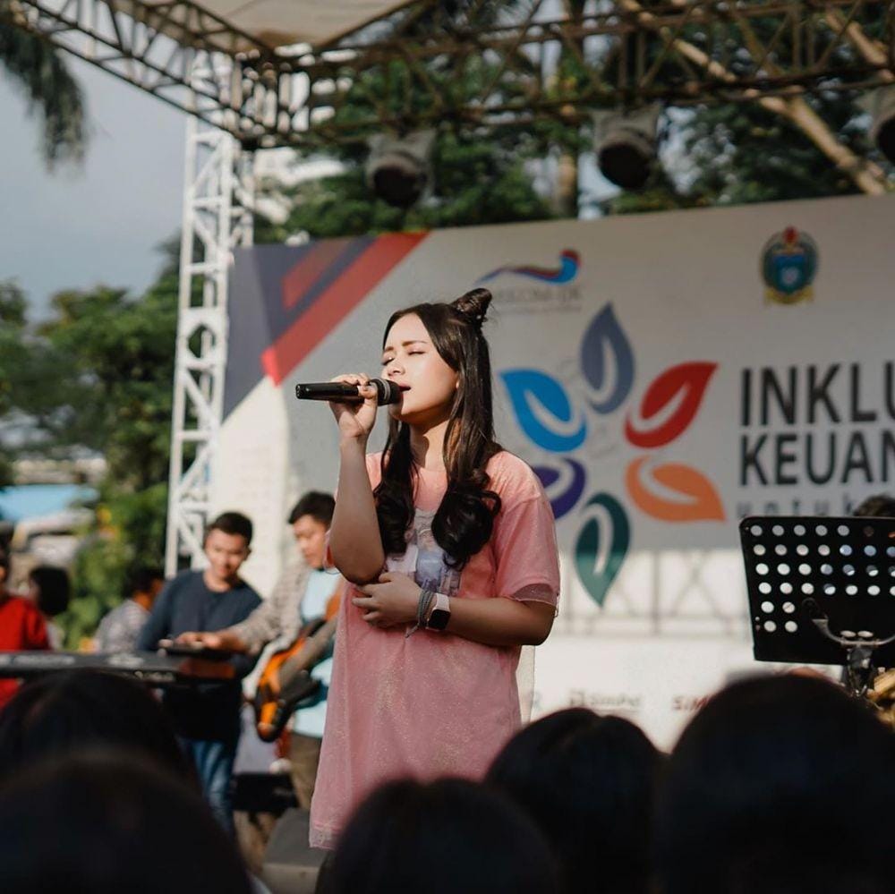 Instagram.com/chintyagabriella