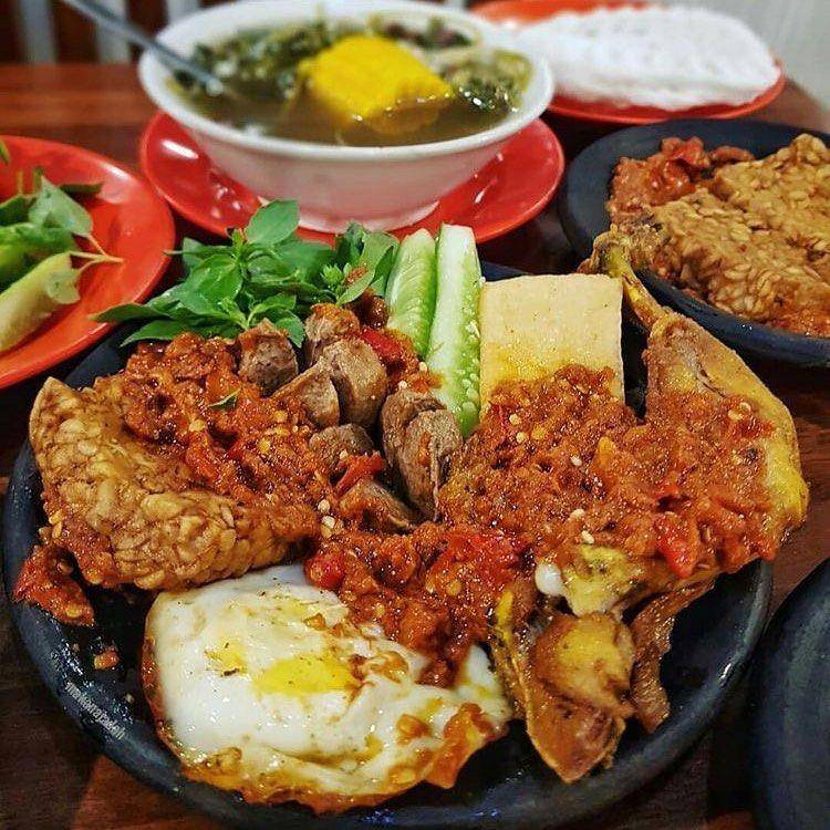 instagram.com/nidalfood