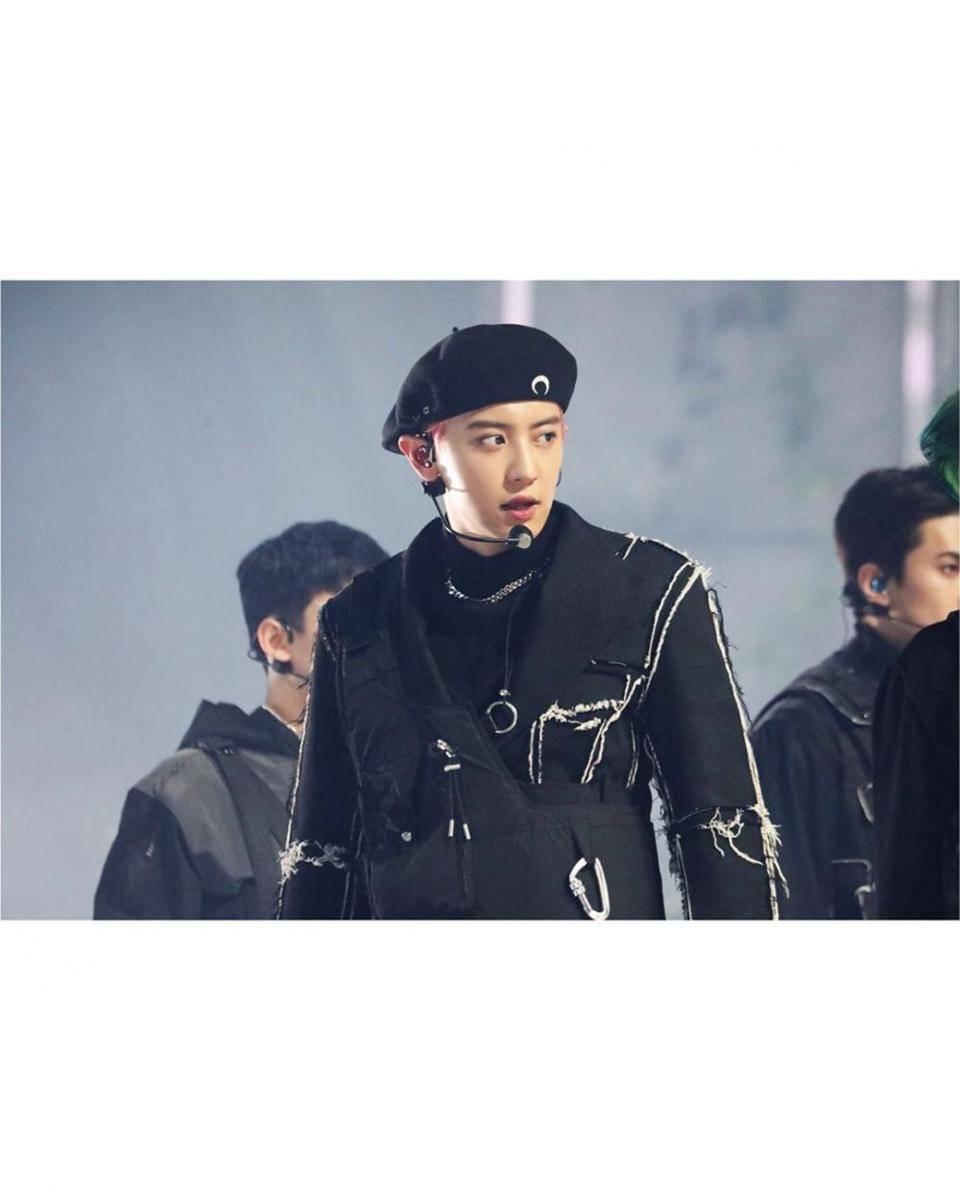 instagram.com/weareone.exo