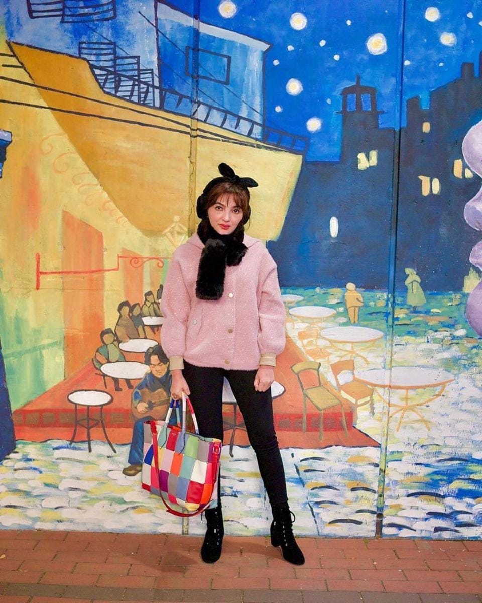 instagram.com/ashanty_ash