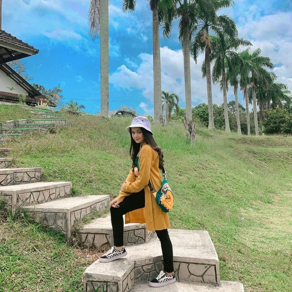 Instagram.com/chintyagabriella