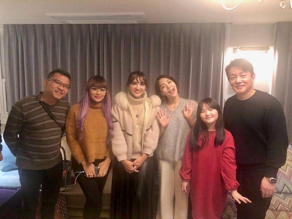 instagram.com/ashanty_ash