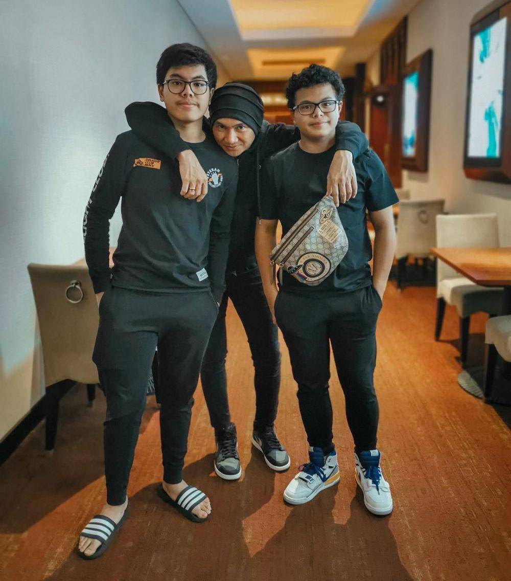 Instagram.com/duniamanji
