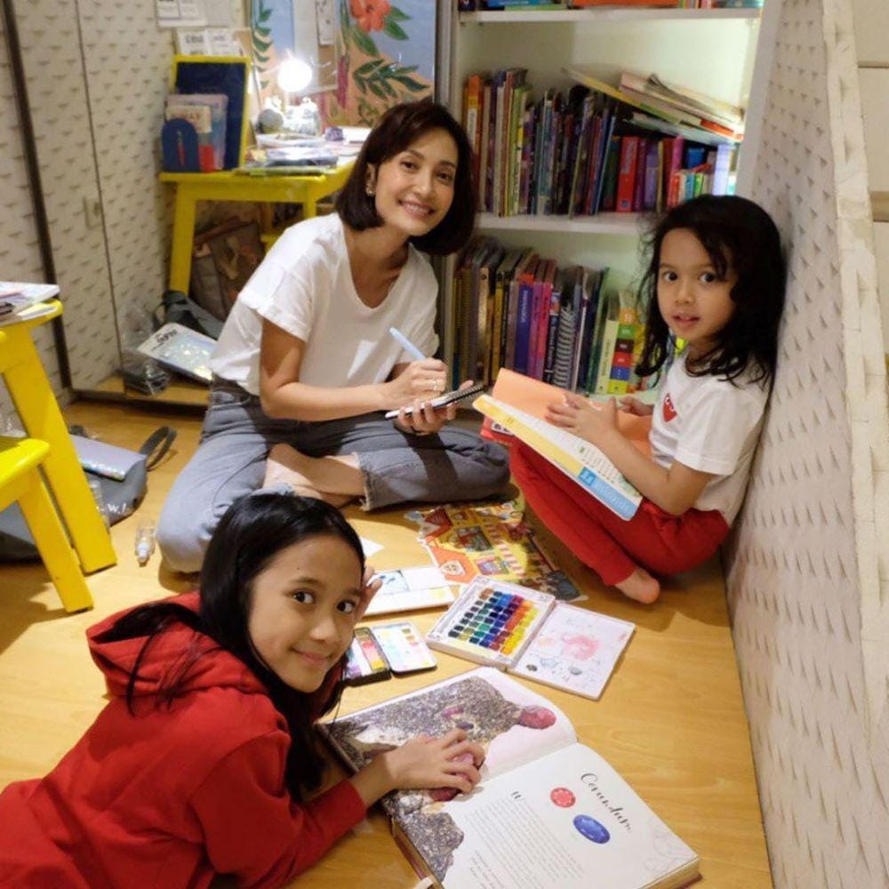 Instagram.com/artikasaridevi