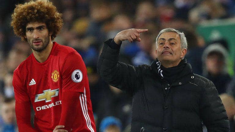 Jose Mourinho dan Fellaini kala bekerja bersama di Manchester United. skysports.com