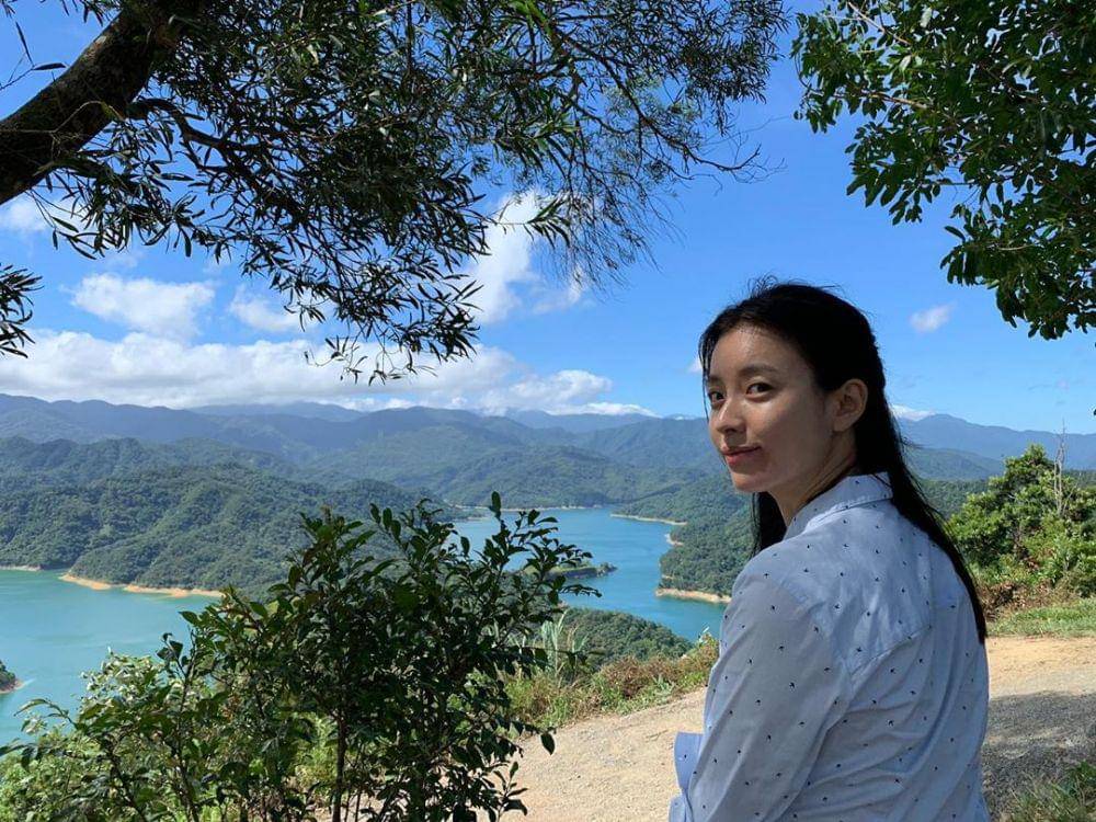 instagram.com/hanhyojoo222