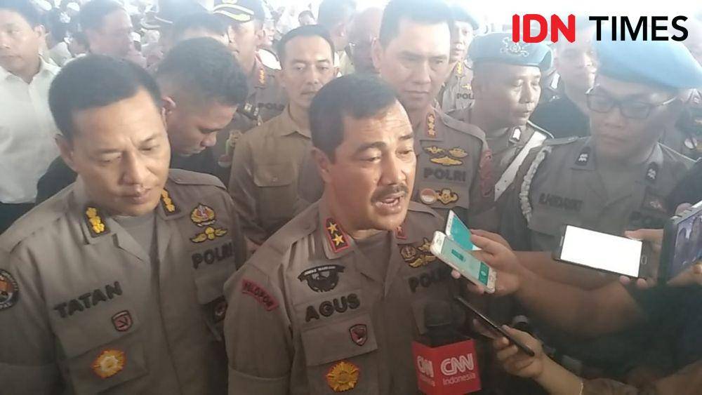 Kapolda Sumut Irjen Agus Andrianto saat memberikan keterangan kepada wartawan usai menghadiri acara silaturahmi bersama masyarakat di Mapolrestabes Medan (IDN Times/Fadli Syahputra)