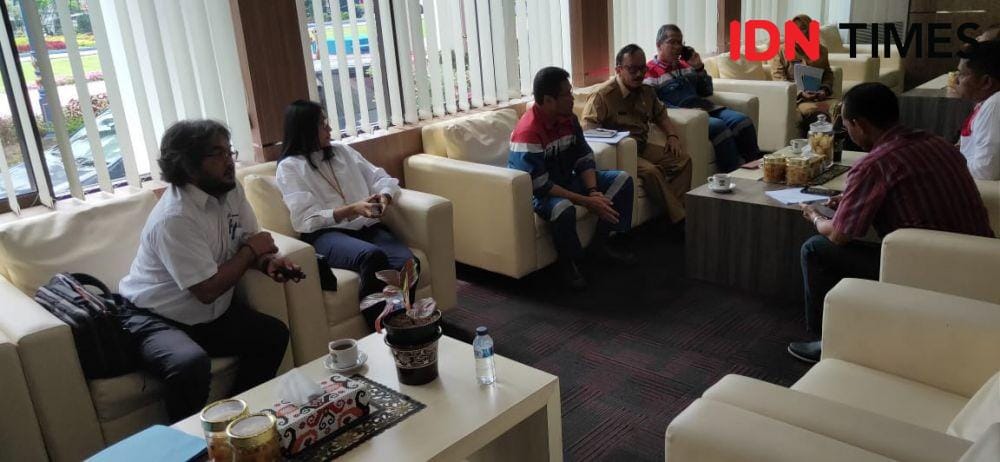 Perwakilan Ormas dengan Manajemen Pertamina dimediasi oleh Pemkot Balikpapan (IDN Times/Maulana)