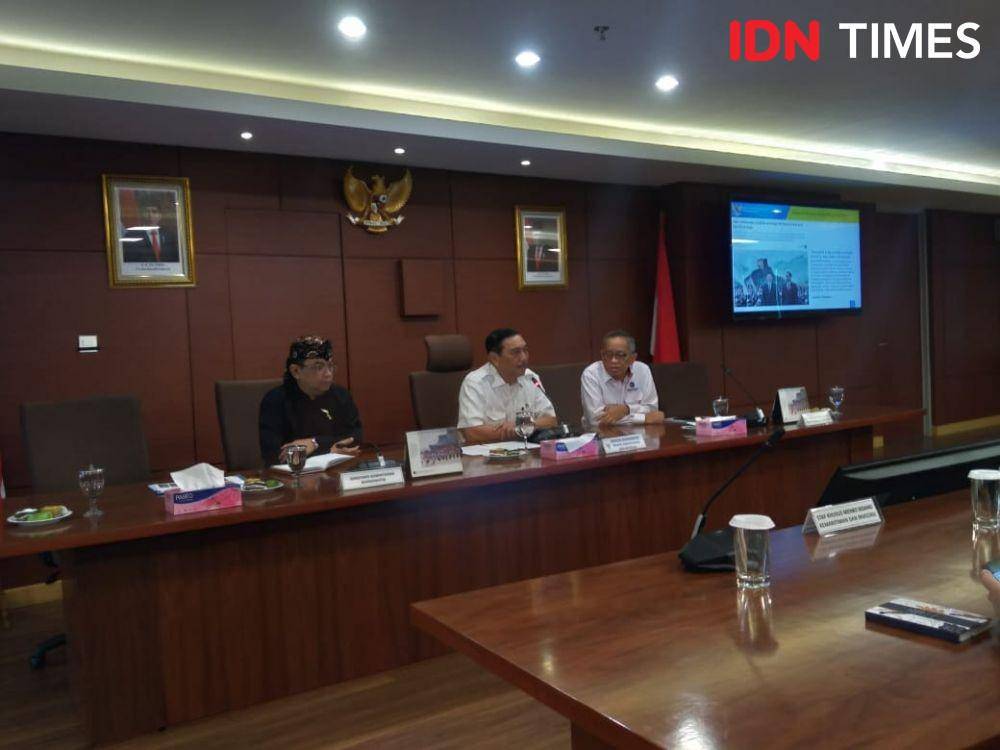 Coffee Morning bersama Menteri Koordinator Bidang Kemaritiman dan Investasi, Luhut Binsar Panjaitan (IDN Times/Lia Hutasoit)