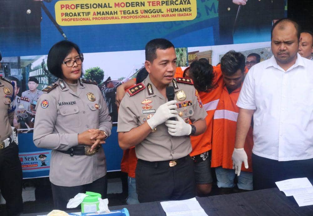 Tiga pelaku melukai korban karena melawan saat hpnya akan dirampas. IDN Times/ Alfi Ramadana