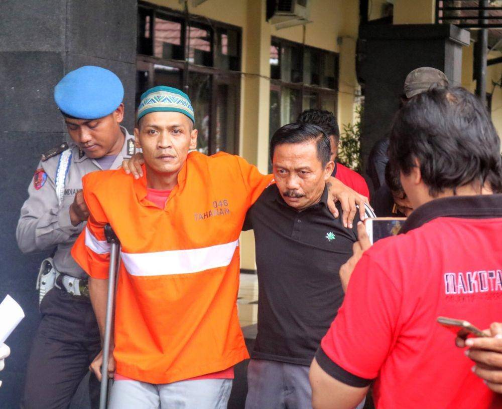 Tersangka tahanan kabur atas nama Adrian Fairi alias Ian berhasil ditangkap usai kabur pada 9 Desember lalu. IDN Times/ Alfi Ramadana