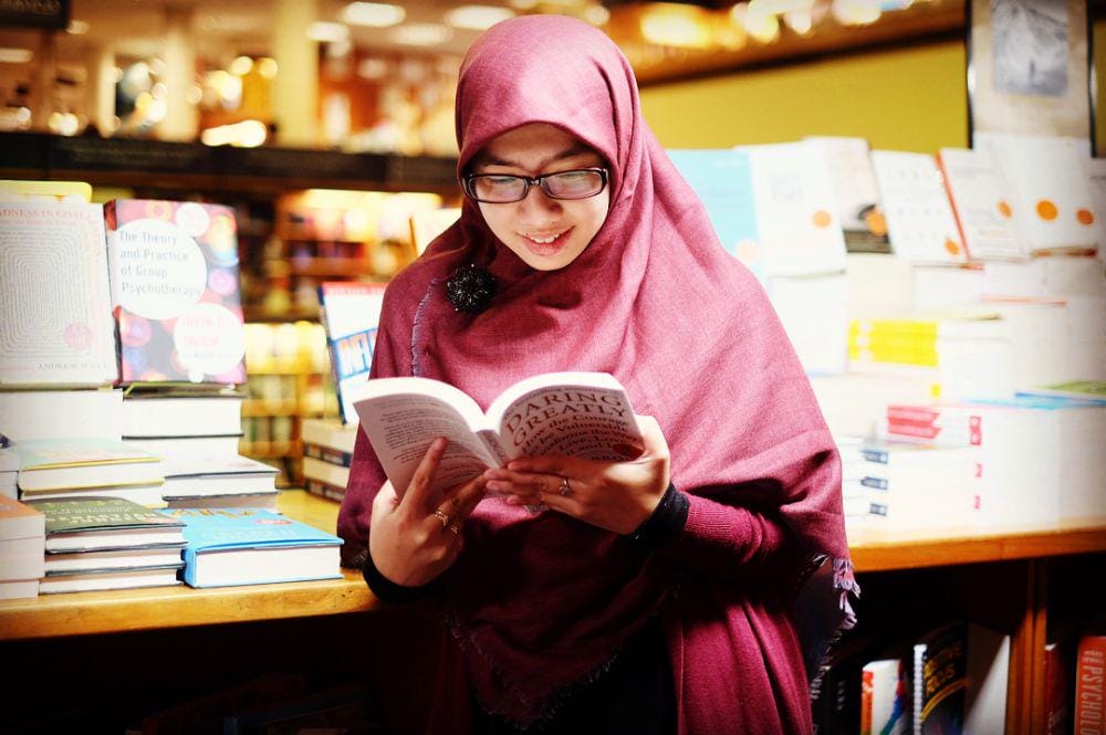 instagram.com/dewi.n.aisyah