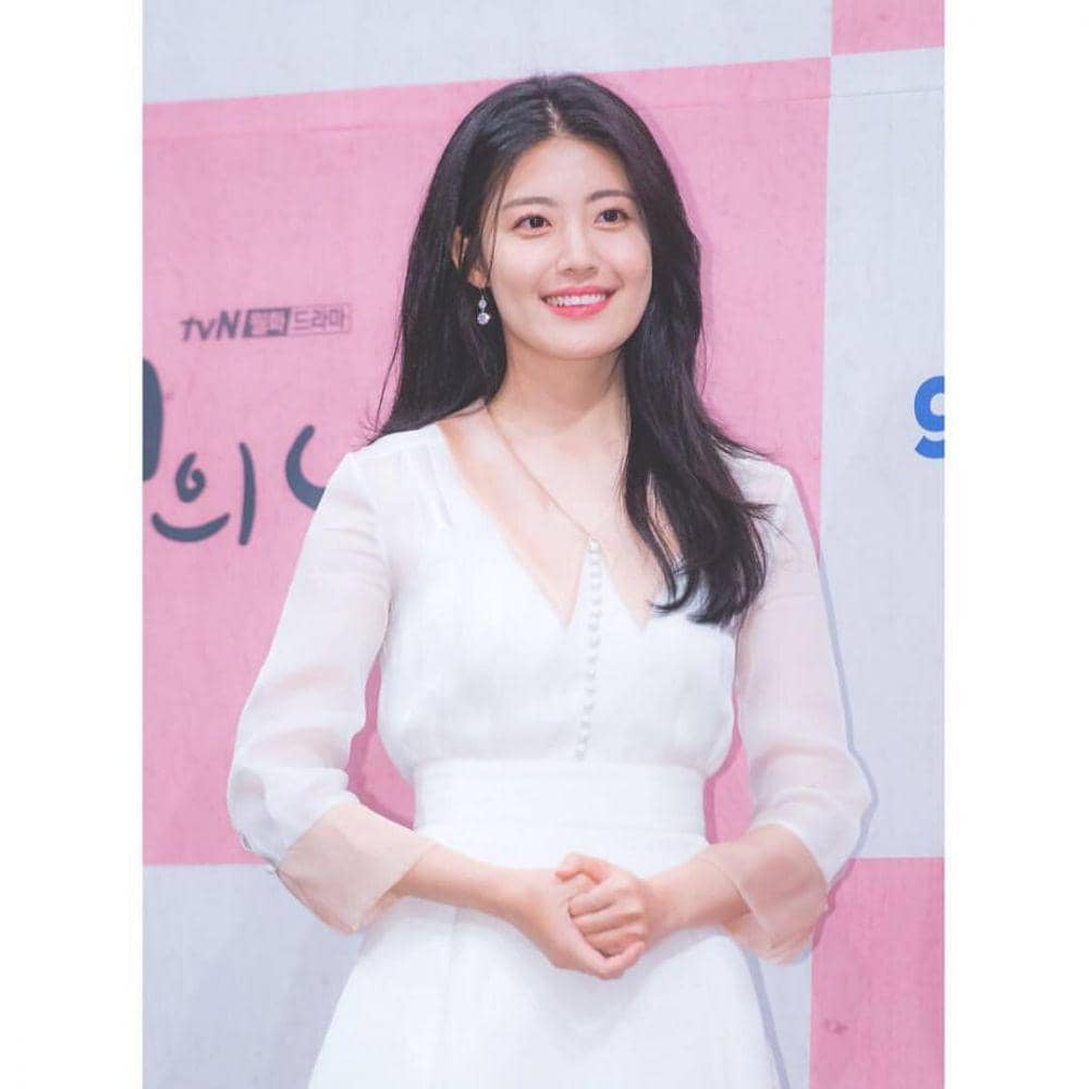 Instagram.com/hyuniiiiiii_95917