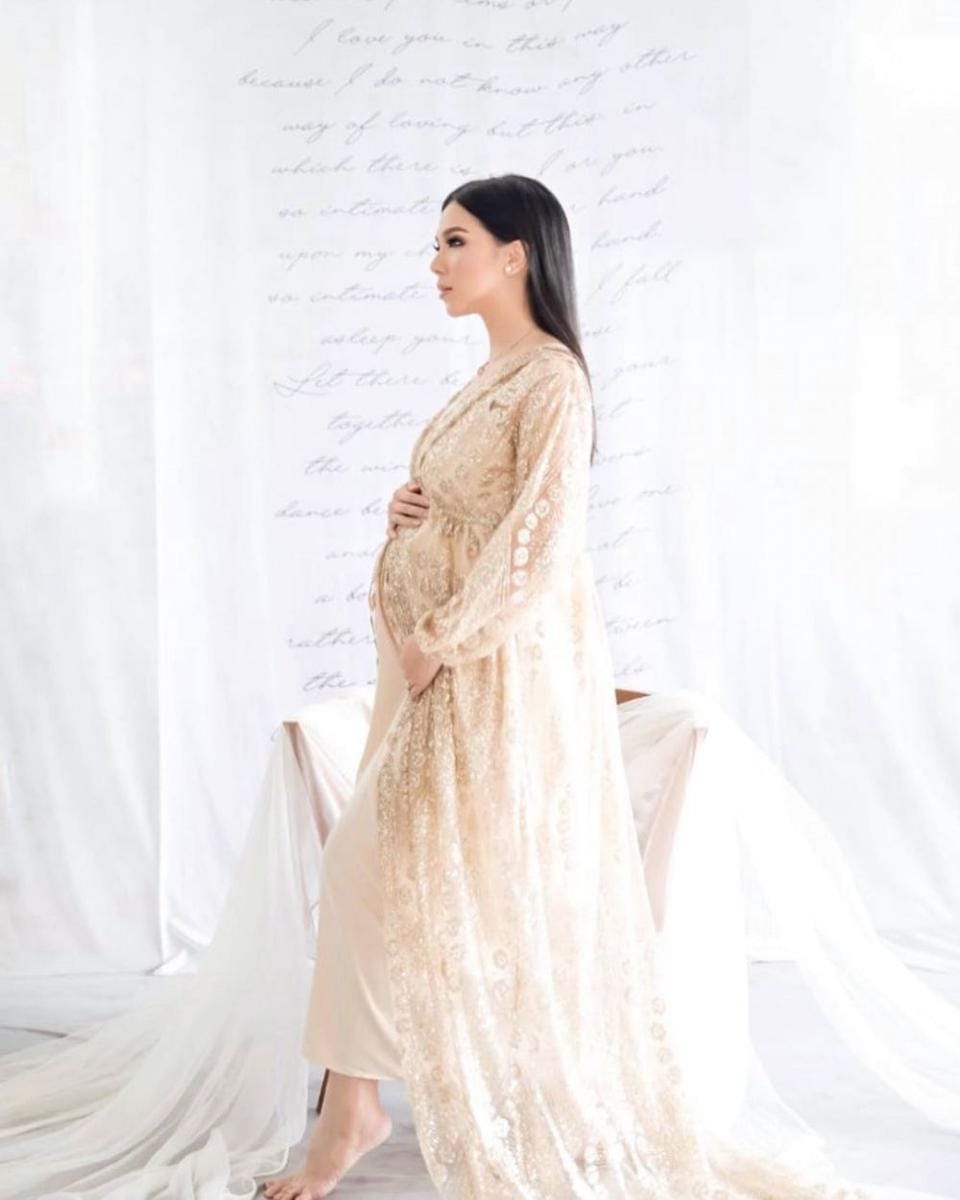 instagram.com/devinahermawan