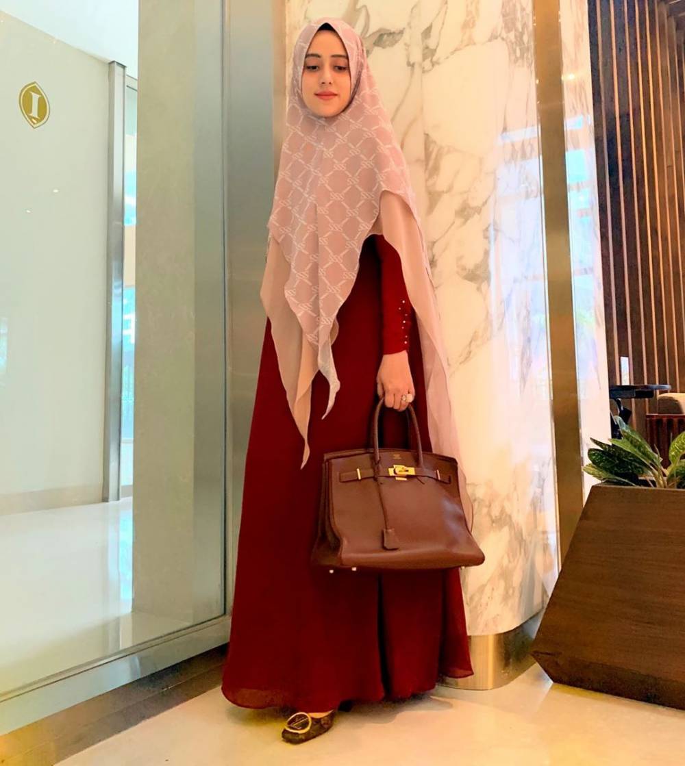 Instagram.com/fairuzarafiq