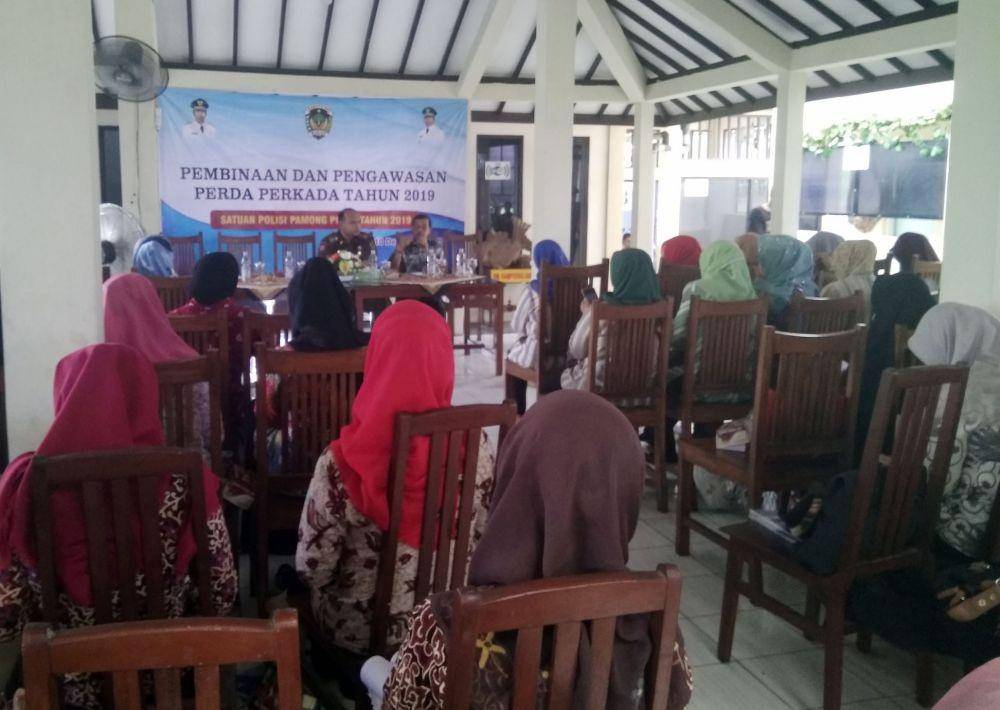 Pembinaan dan Pengawasan Perda Perkada Tahun 2019 di Kabupaten Madiun, Selasa (10/12). IDN Times/Nofika Dian Nugroho