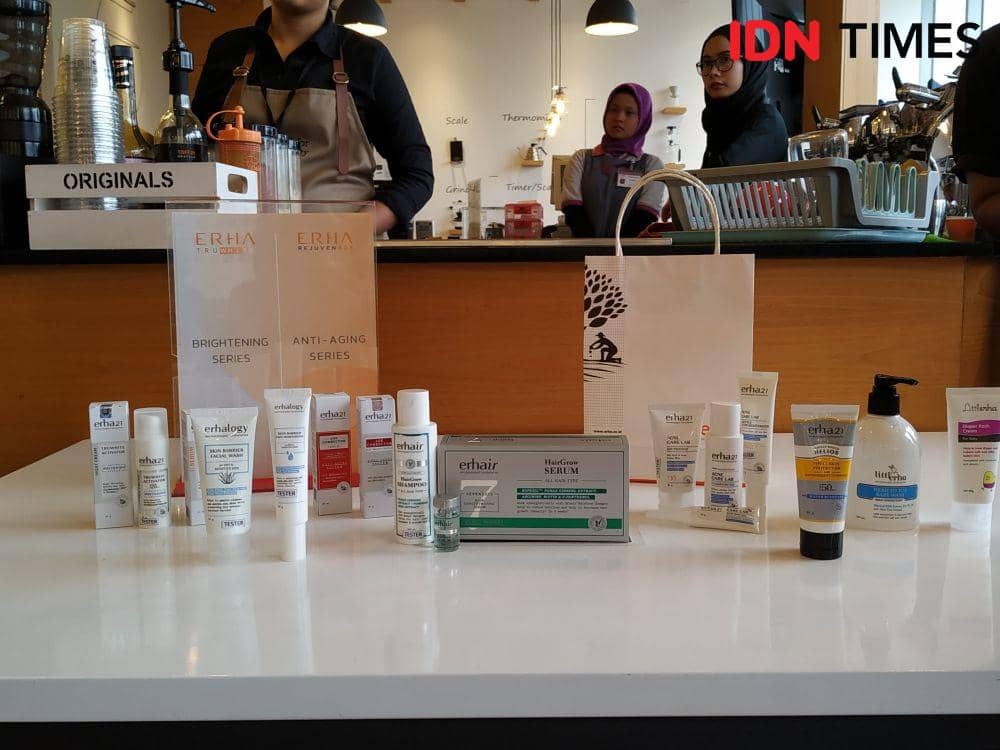 Peluncurhan ERHA di AEON Store. 10 Desember 2019. IDN Times/Klara Livia