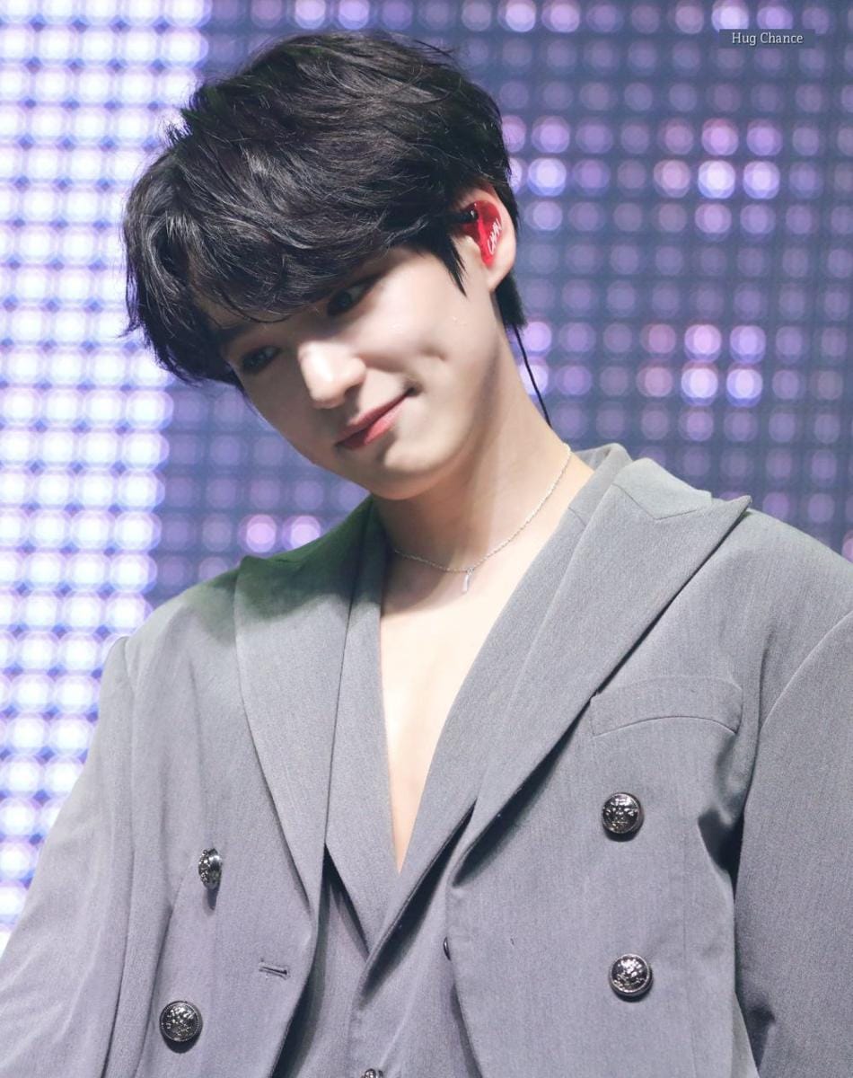 twitter.com/hugchance1214