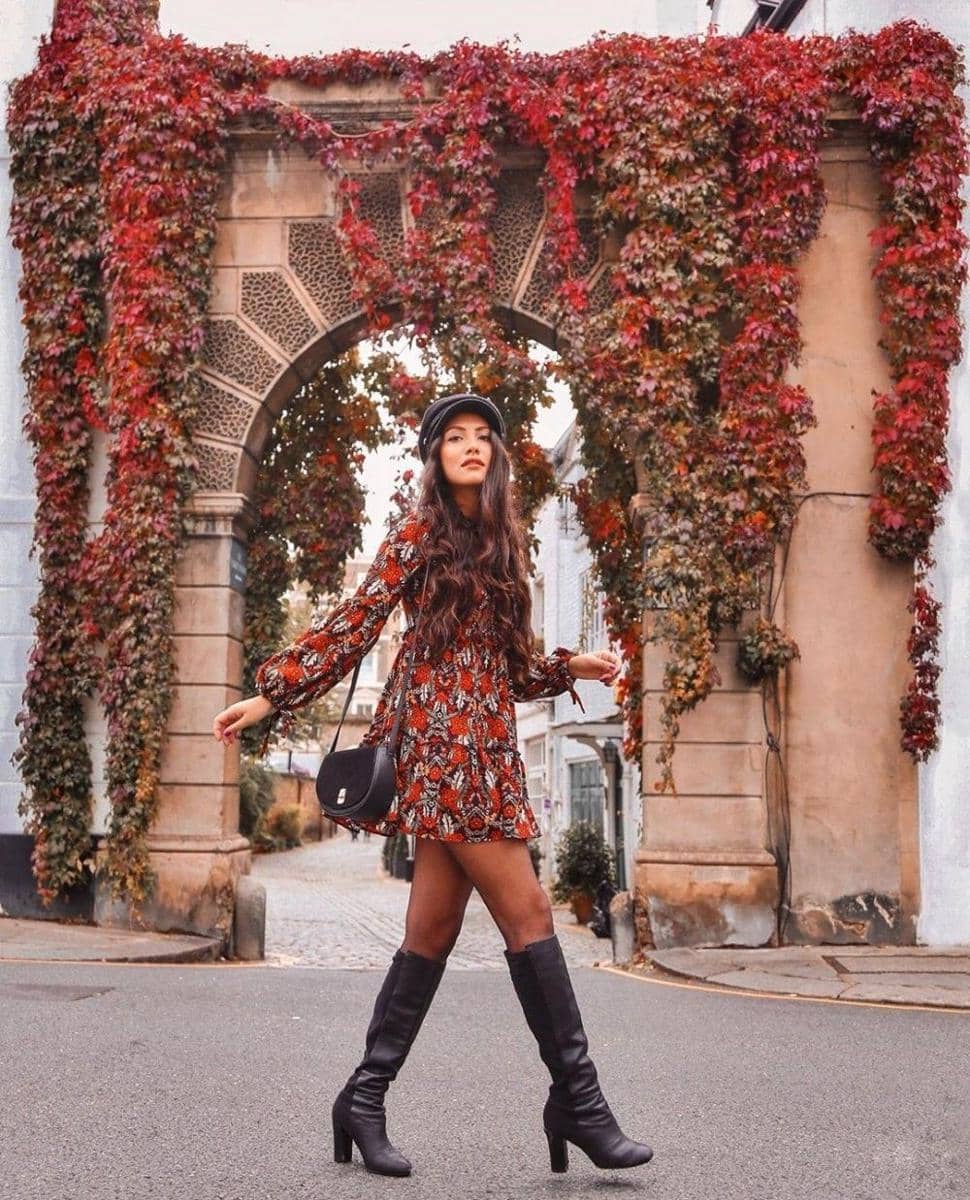 Instagram.com/anoushkalila