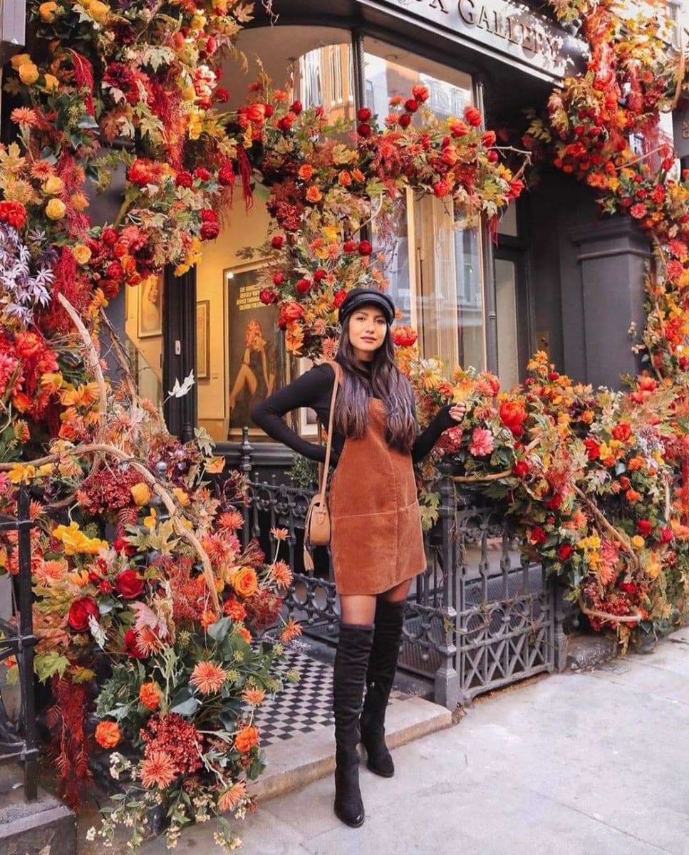 Instagram.com/anoushkalila