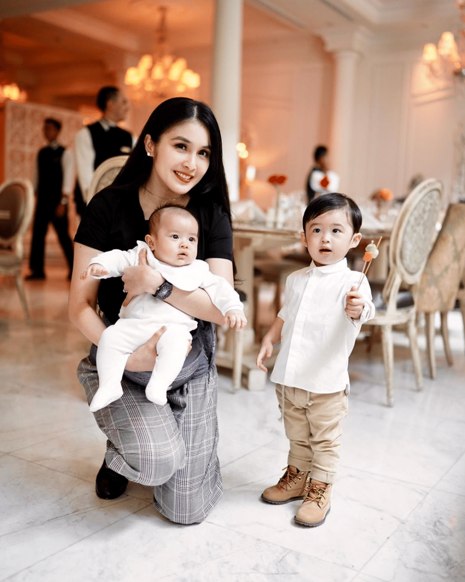 Instagram.com/sandradewi88