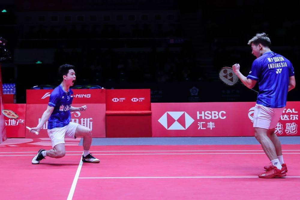 Kevin Sanjaya Sukamuljo/Marcus Fernaldi Gideon di putaran pertama penyisihan regu BWF World Tour Final 2019 (IDN Times/PBSI)