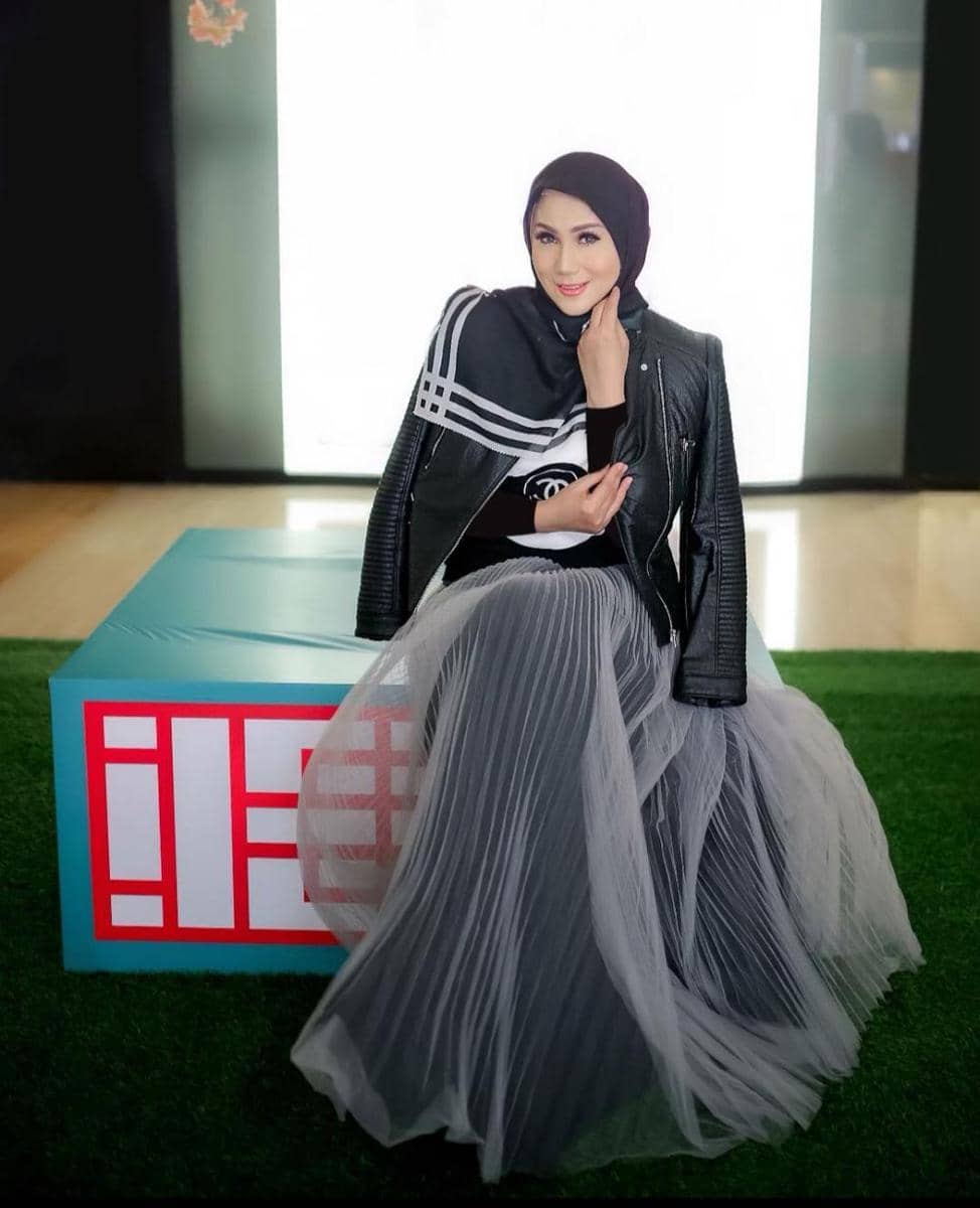 Instagram/marinizumarnisreal