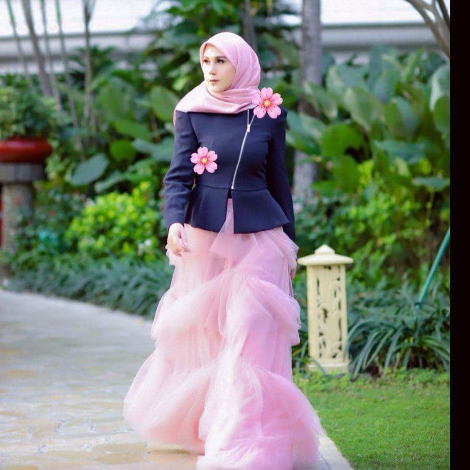 Instagram/marinizumarnisreal