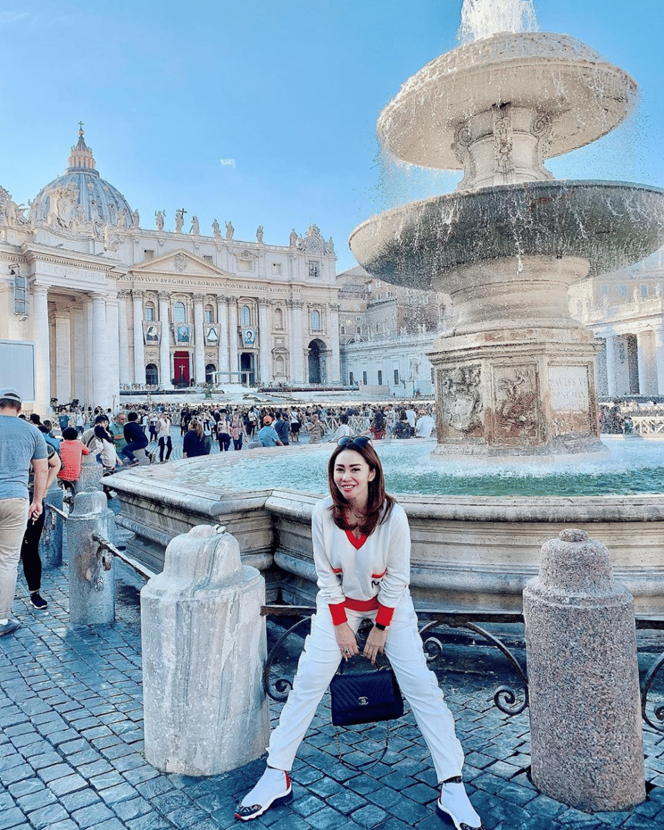 Instagram.com/femmypermatasari