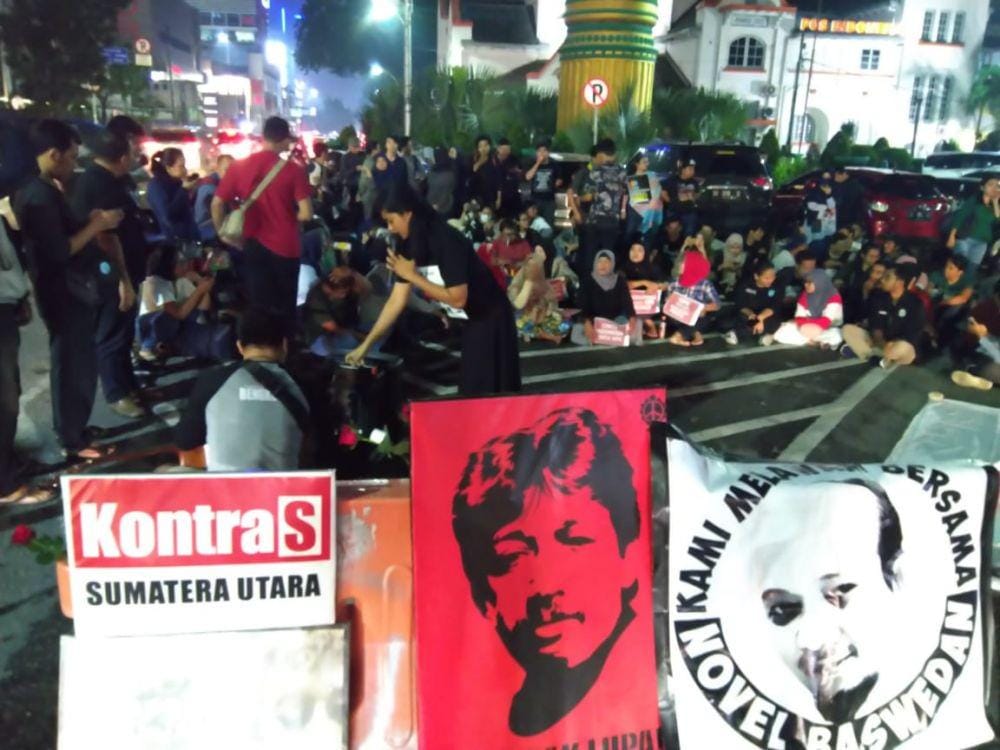 Peringatan Hari Hak Asasi Manusia (HAM) Sedunia di Tugu Kilometer 0 Kota Medan, Rabu (10/12) malam. (Dok. IDN Times)