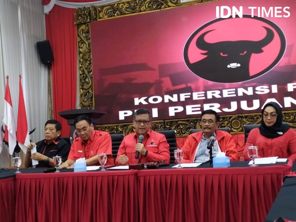 Konferensi Pers Ultah PDIP ke-74 dan Rakernas 1 PDIP oleh Sekretaris Jenderal PDIP Hasto Kristiyanto (IDN Times/Aldzah Fatimah Aditya)