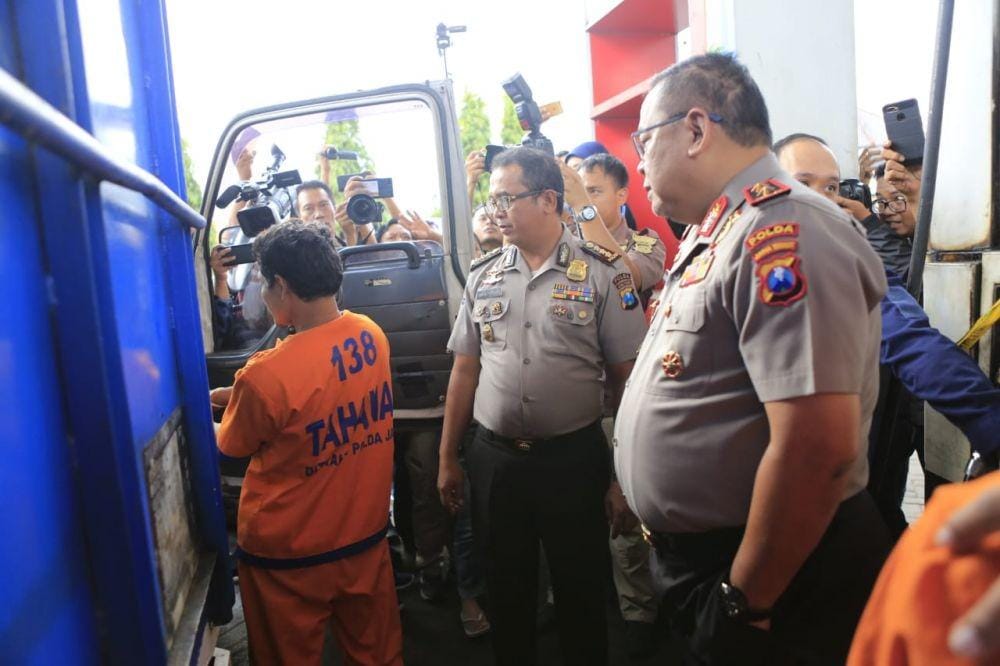 Rilis kasus penyelundupan BBM di Madura, Rabu (11/12). IDN Times/Dok. Istimewa