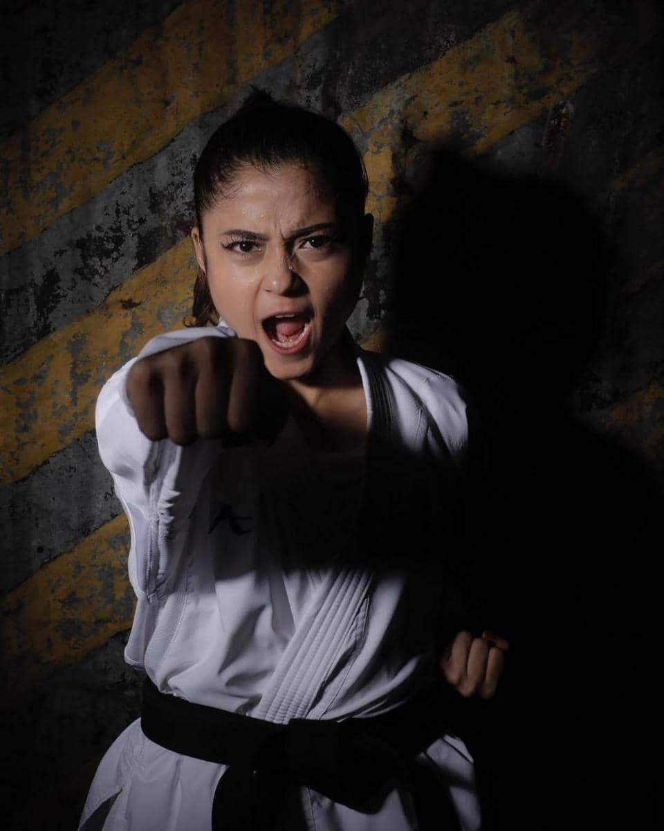 Instagram.com/mayashevaa/