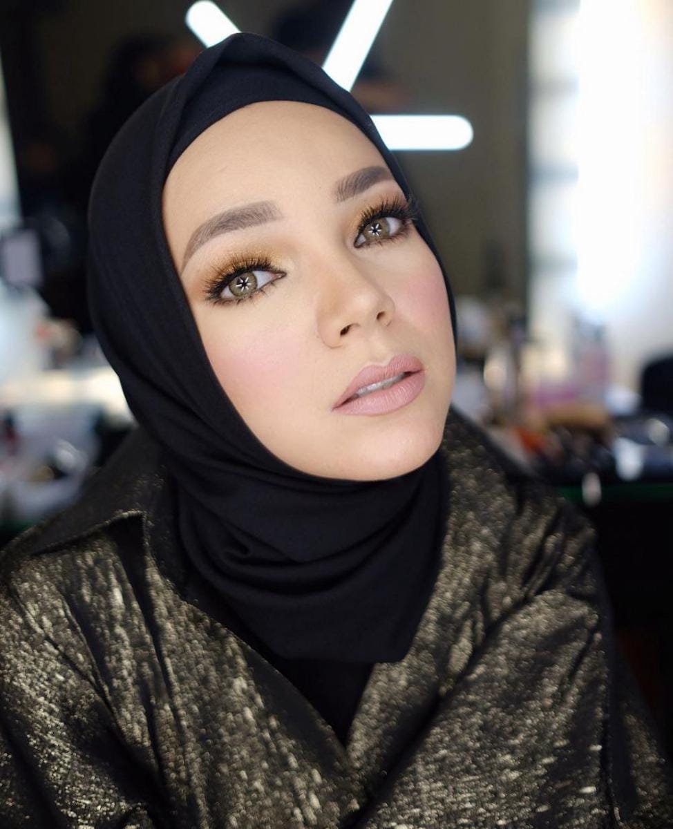 instagram.com/andychunmakeup