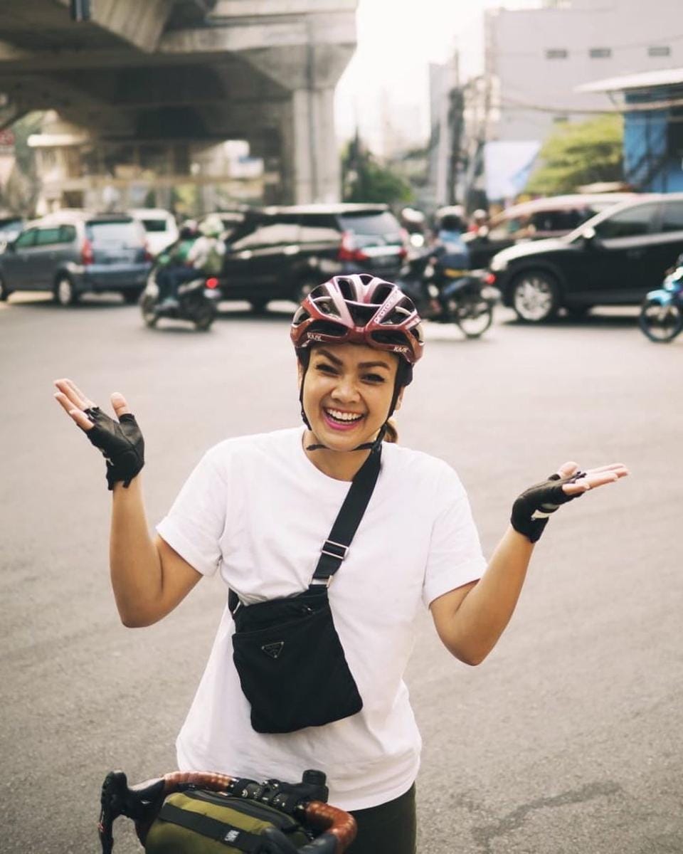 Instagram.com/nirinazubir_