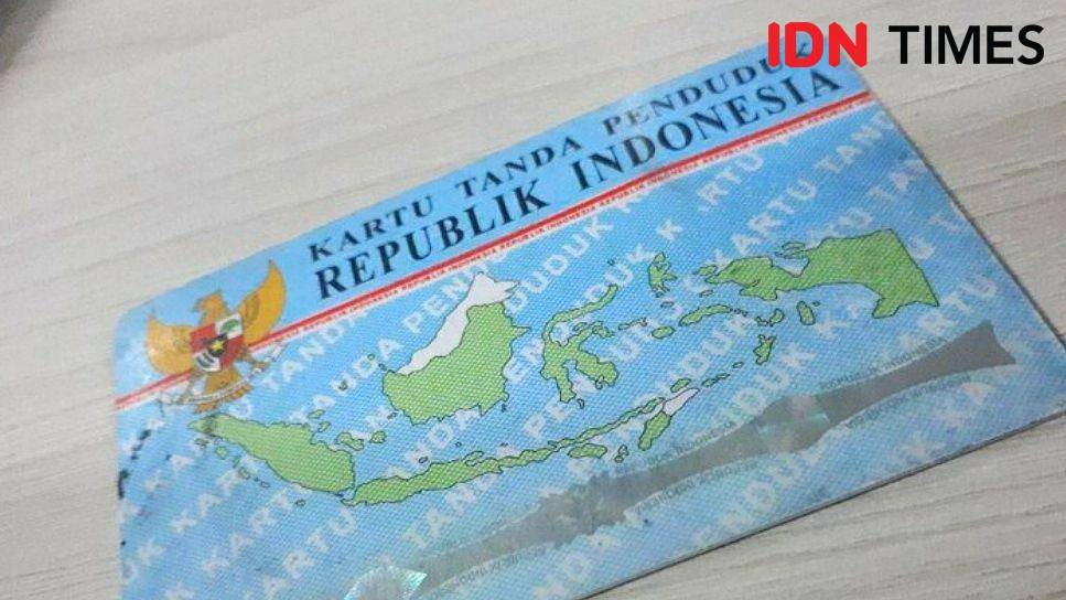 Ilustrasi KTP Elektronik atau E-KTP (IDN Times/Feny Maulia Agustin)