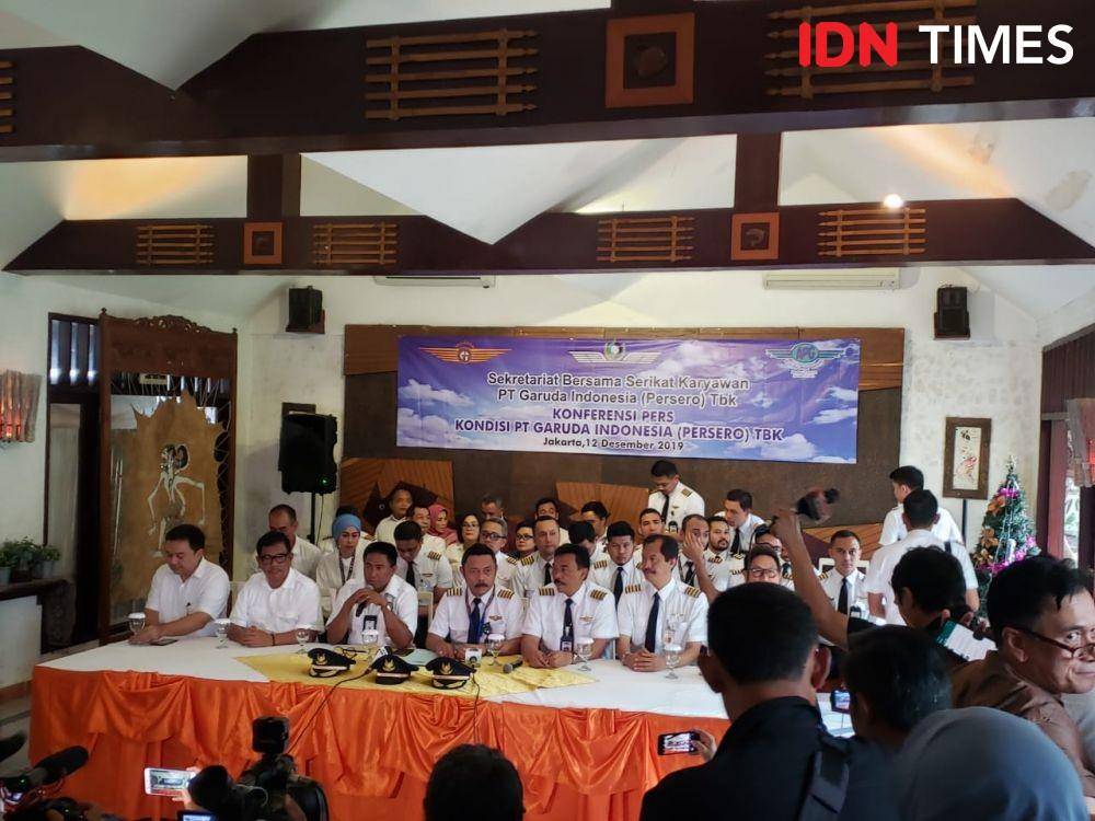 Konferensi pers Sekber Garuda Indonesia (IDN Times/Hana Adi Perdana)